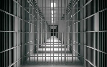 آقای بازیگر محکوم به حبس ابد شد/ عکس