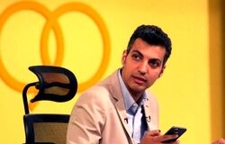 عادل فردوسی‌پور به مردم تسلیت گفت/ ویدئو