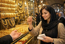 بازیگران پشت‌صحنه بازار ارز/ سرمایه‌گذاران طلا چگونه به نرخ دلار جهت می‌دهند؟