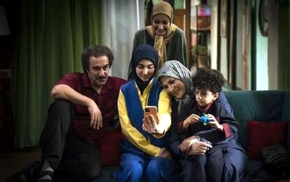 سلفی عاشقانه دختر نقی معمولی با همسرش/ عکس