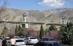 پل B۱ کرج هنوز افتتاح نشده بود/کاربرد پل کاستن از ترافیک منطقه بود