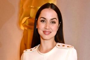 «آنا د آرماس» در شب مد ووگ مادرید/ عکس