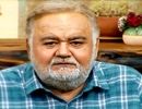 ملاقات چهره پرحاشیه تلویزیون با اکبر عبدی در بیمارستان