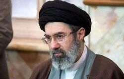 رهبر انقلاب: احقاق حقوق تضییع شده ملت ایران بخصوص در سالهای ۱۴۰۴ و ۱۴۰۵ باید پیگیری شود