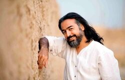 چه کسی ترانه تیم ملی فوتبال در جام جهانی را می‌خواند؟