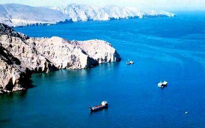 اگر تنگه هرمز بسته بماند چه می‌شود؟