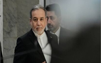 عباس عراقچی عزادار شد