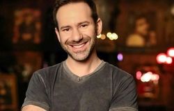 مالک میلیاردر شبکه اجتماعی مستهجن درگذشت!