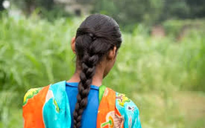 تجاوز پدر ۵۰ ساله به دختر ناشنوایش و باردار شدن او