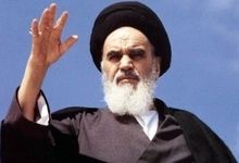 تصویری از امام با لباس شخصی در ترکیه بدون عمامه