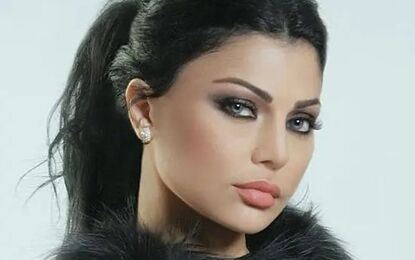 چهره جوان هیفا وهبی در ۵۰ سالگی جلب‌توجه کرد/ عکس