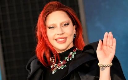 «لیدی گاگا» در یک مراسم فوتوکال در برلین/ عکس