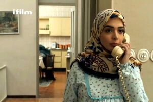«یاسمن» سریال لحظه گرگ و میش در یک کافه در انگلیس/ عکس
