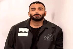 حمله خواننده پاپ مشهور به حامیان رضا پهلوی
