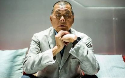 من ذاتا شورشی‌ام | میلیاردر رسانه‌ای مغضوب چین | جیمی لای کیست؟