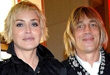 بازیگر زن مشهور عزادار شد
