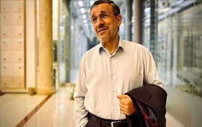 اتفاقی که جان احمدی‌نژاد را در ۹ اسفند نجات داد