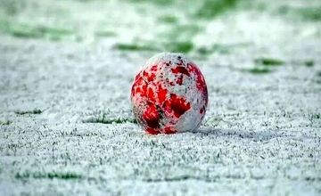 پرسپولیس صدر جدول را از سپاهان گرفت/ سرگیف گل زد و اخراج شد!