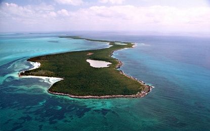 جزیره‌ای که متعلق به شکیرا بود به فروش گذاشته شد