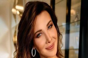 تیپ تینیجری و جذاب نانسی عجرم در ۴۳ سالگی/ عکس