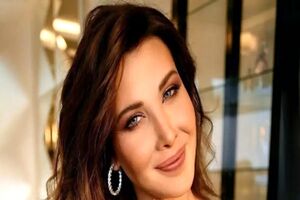 تیپ تینیجری و جذاب نانسی عجرم در ۴۳ سالگی/ عکس