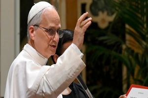 بمب‌گذاری در خانه برادر پاپ/ دعوای ترامپ و پاپ به جای خطرناکی کشید