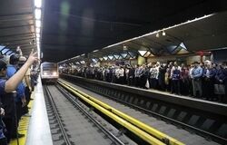 عصبانیت مجری منوتو از رایگان شدن مترو در تهران!/ ویدئو