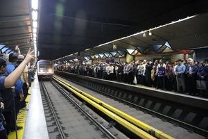 عصبانیت مجری منوتو از رایگان شدن مترو در تهران!/ ویدئو