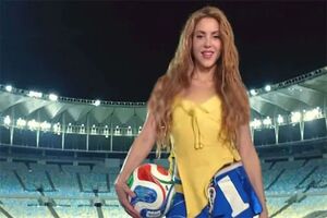 کره ای حرف زدن بامزه شکیرا/ ویدئو