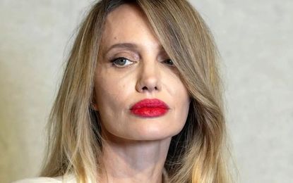 جنجال چهره عجیب آنجلینا جولی در چین/ این آنجلینا نیست!