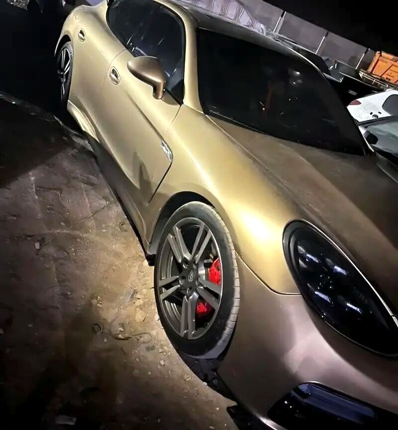 63867569