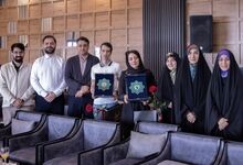 تقدیر از کوروش ذاکر حسینی در ویژه‌برنامه «ستارگان خبرفوری»