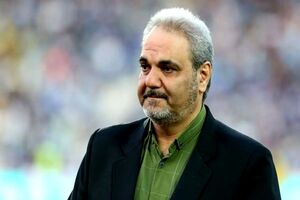 سانسور در صداوسیما به لباس جواد خیابانی رسید!/ عکس