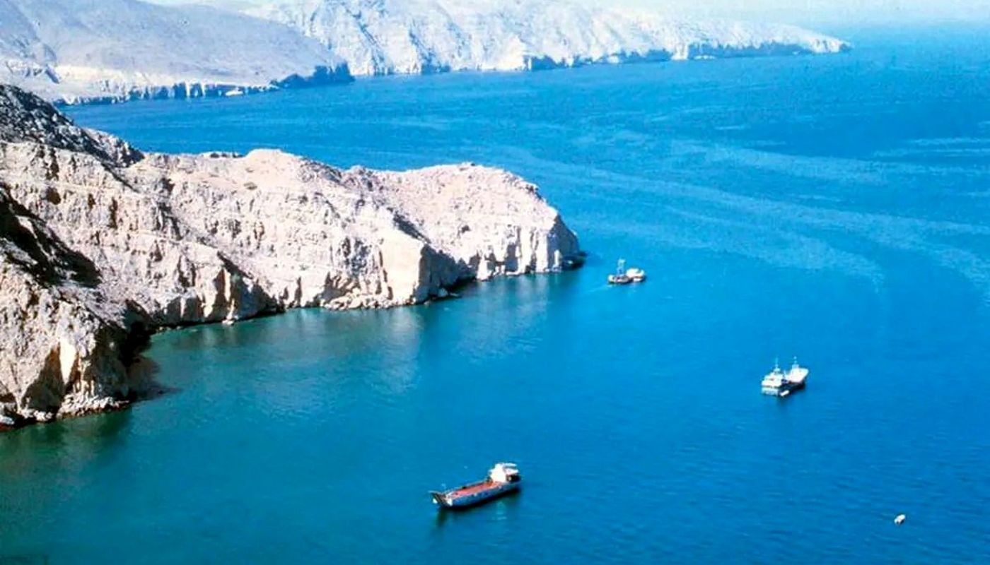 ترامپ به دنبال تشکیل ائتلاف برای اقدام در تنگه هرمز